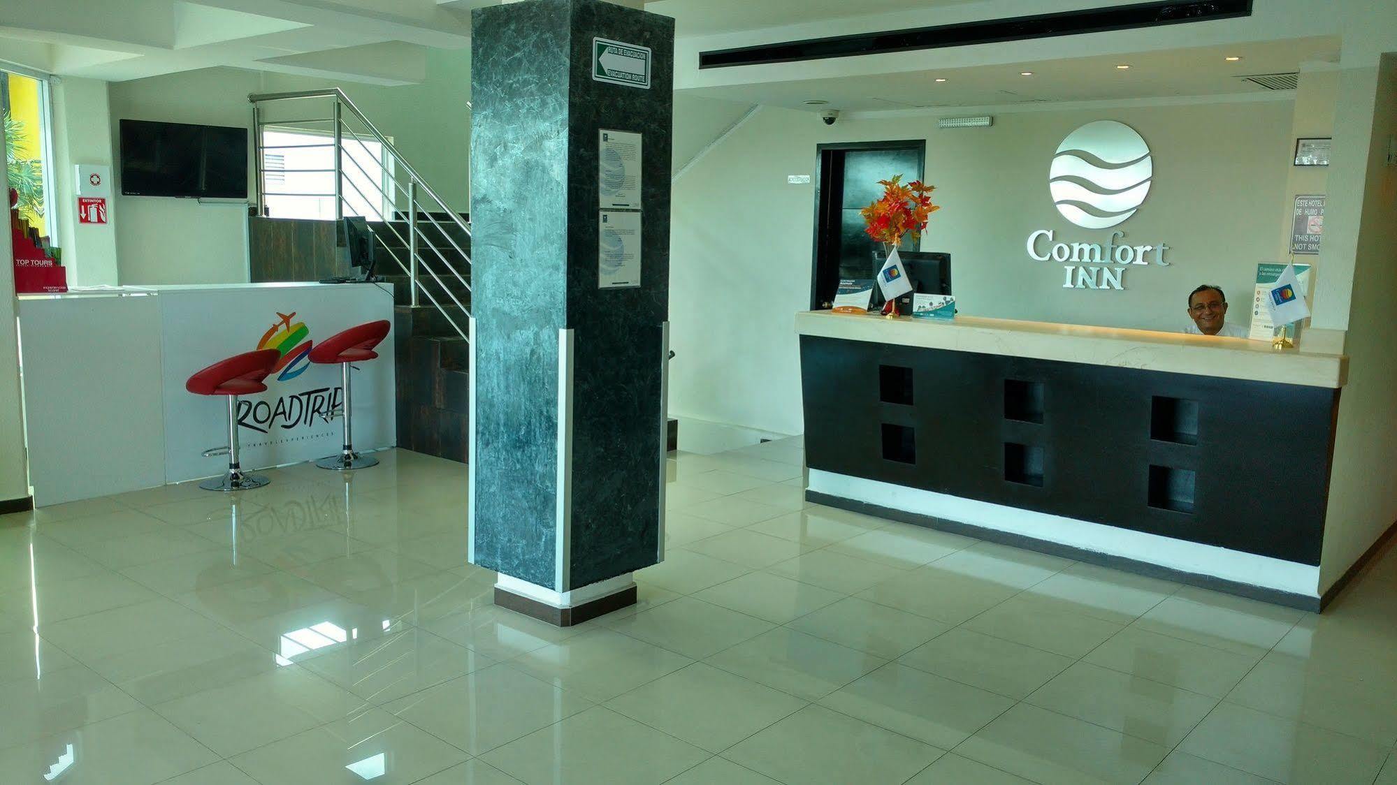 Comfort Inn Cancún Aeropuerto Exterior foto