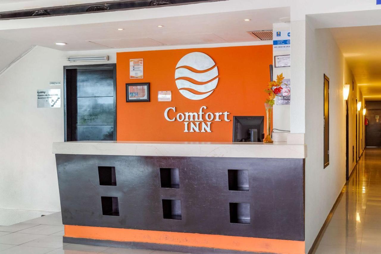 Comfort Inn Cancún Aeropuerto Exterior foto